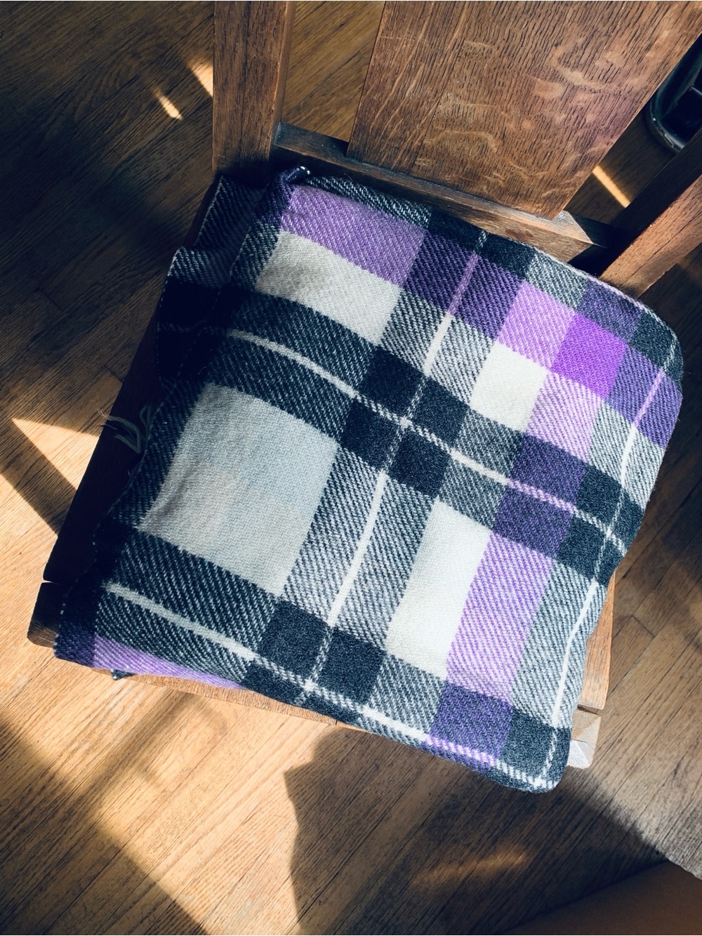 Clean and perfect purple, ivory and black plaid pure wool blanket made in Quebec